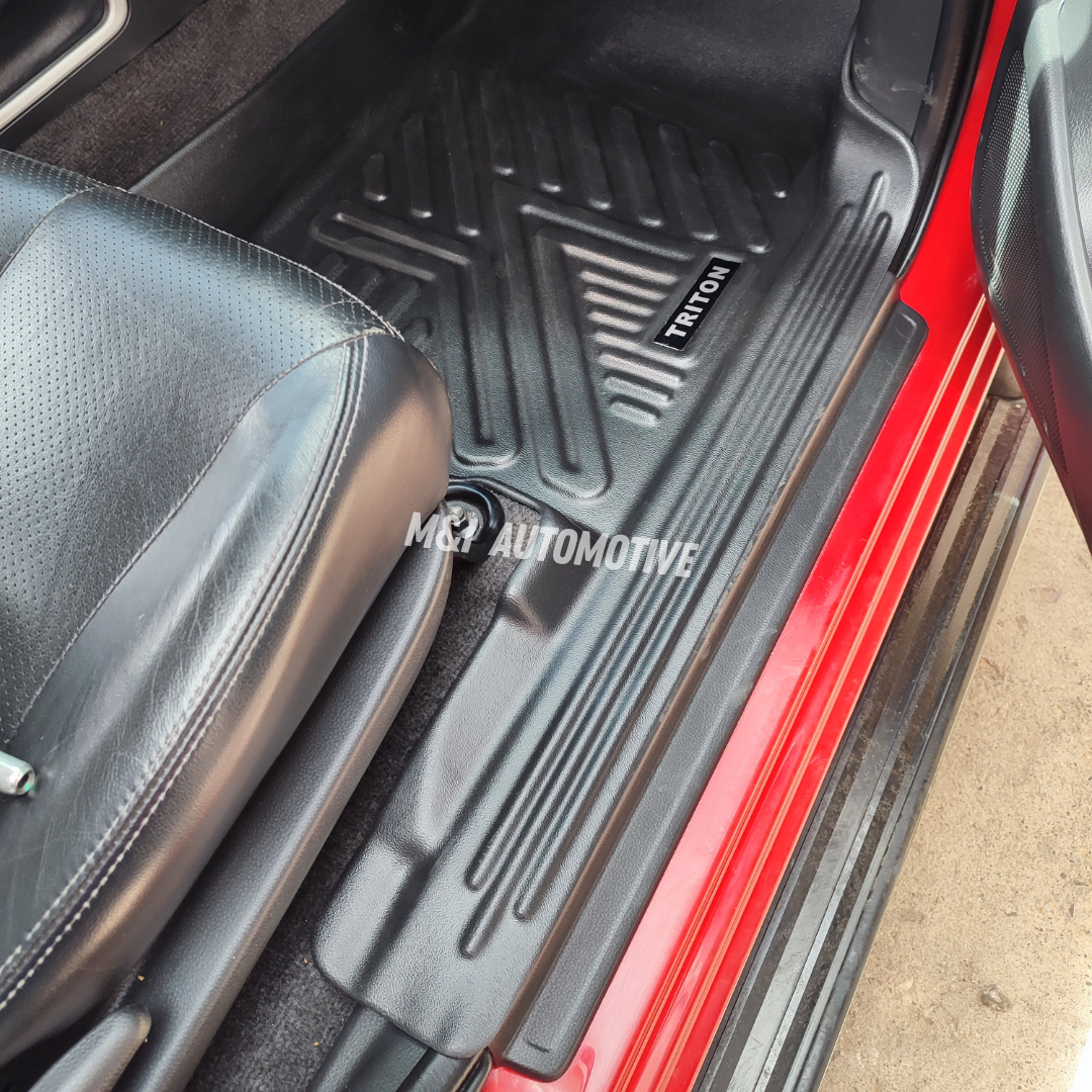 Pisos Bandeja 8D Mitsubishi Triton 2015-2023
